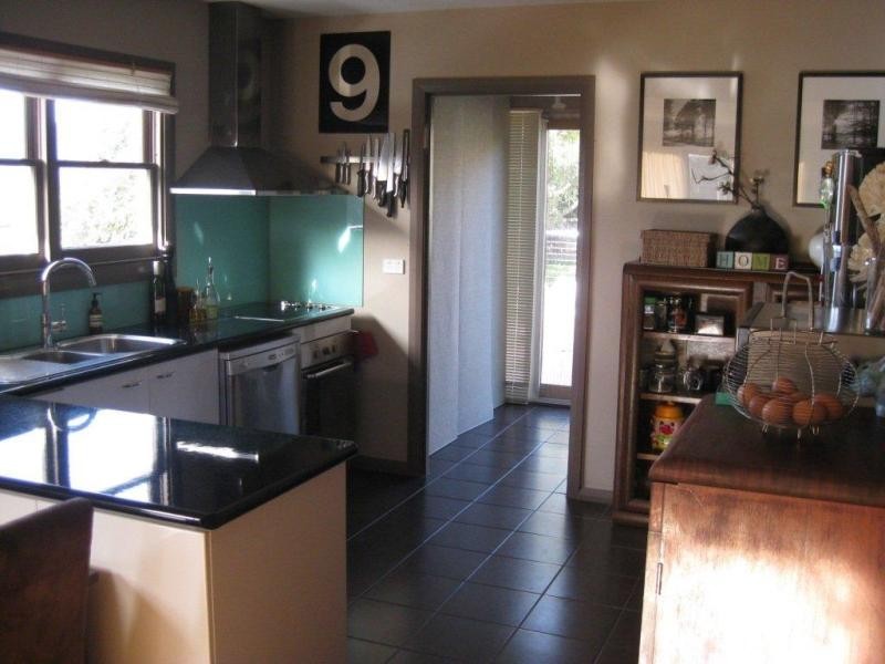 9 Russell Rd, Claremont TAS 7011