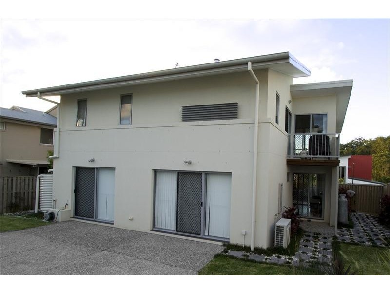 11 Worchester Tce, Reedy Creek QLD 4227