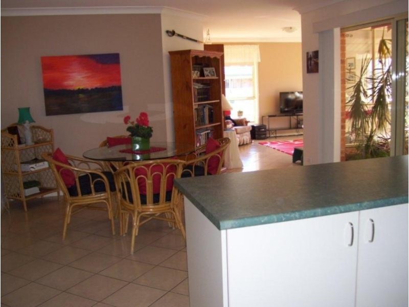 1 Friesian Way, Picton NSW 2571