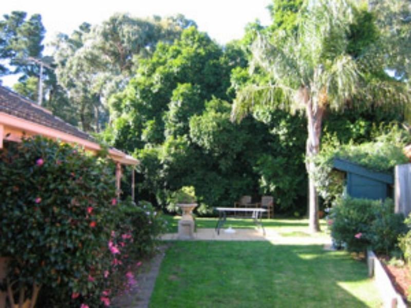 38 Jessica Cl, Wantirna South VIC 3152