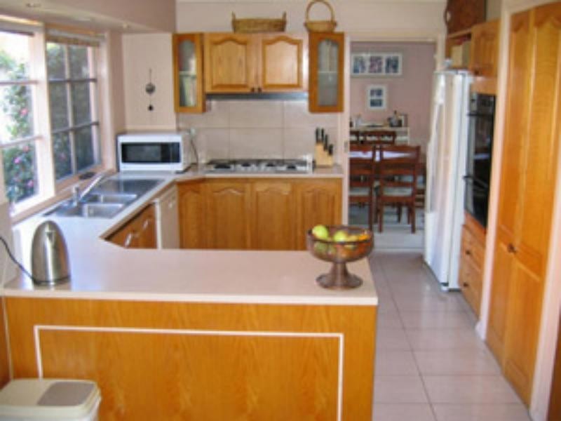 38 Jessica Cl, Wantirna South VIC 3152