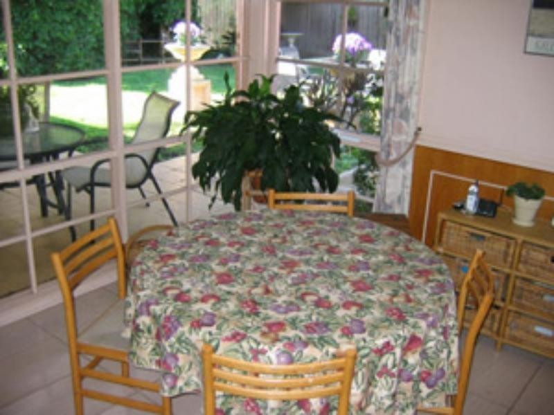 38 Jessica Cl, Wantirna South VIC 3152