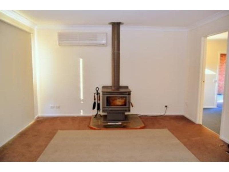 61 Burgess Dr, Langwarrin VIC 3910