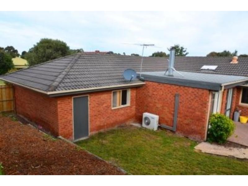 61 Burgess Dr, Langwarrin VIC 3910