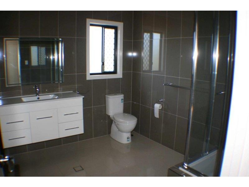 20 Mayes Cct, Caboolture QLD 4510