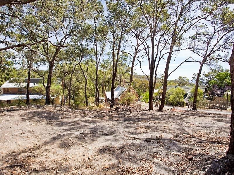 19 Camfield Rd, Darlington WA 6070