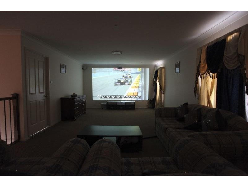 8 Minuet Ct, Glenwood NSW 2768