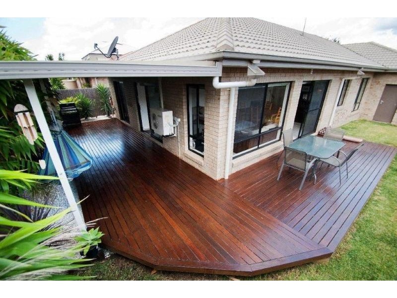 125 McGinn Rd, Ferny Grove QLD 4055