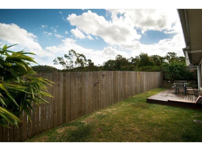 125 McGinn Rd, Ferny Grove QLD 4055