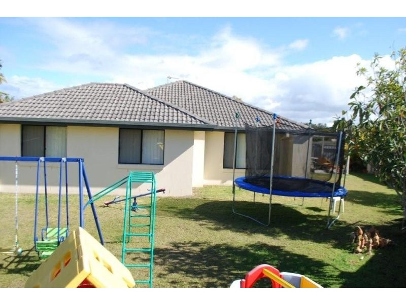 1 Kingfisher Cct, Kingscliff NSW 2487