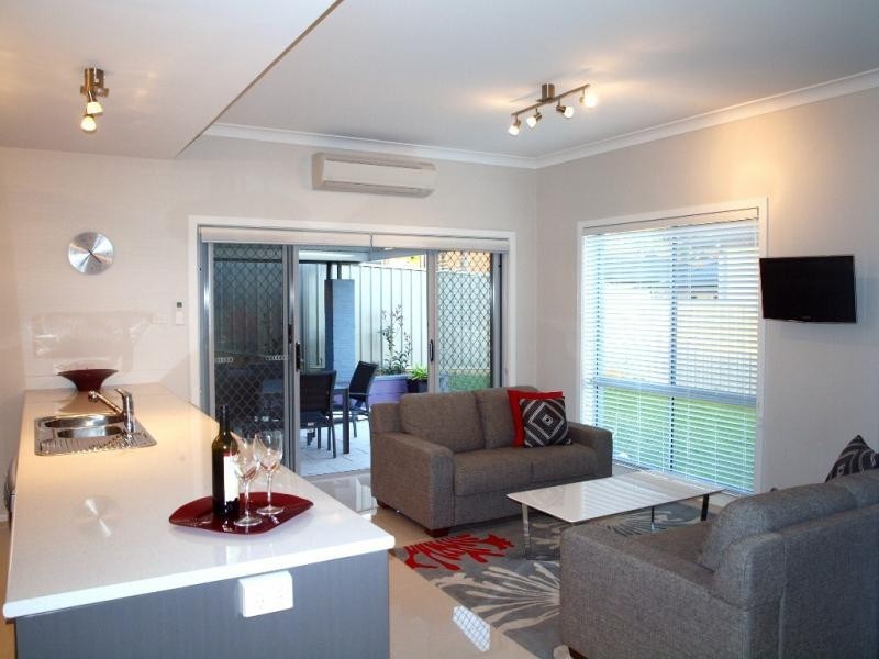 25 Juncea  Cl, Charlestown NSW 2290
