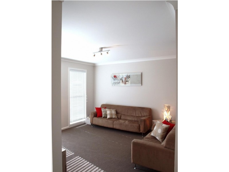 25 Juncea  Cl, Charlestown NSW 2290