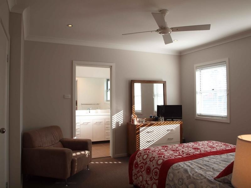 25 Juncea  Cl, Charlestown NSW 2290