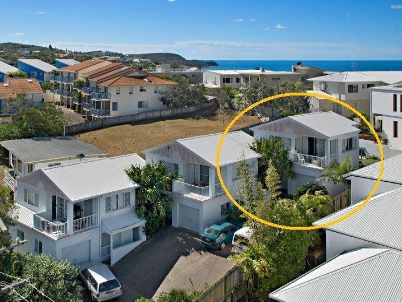 3/8 Sobraon  St, Sunrise Beach QLD 4567