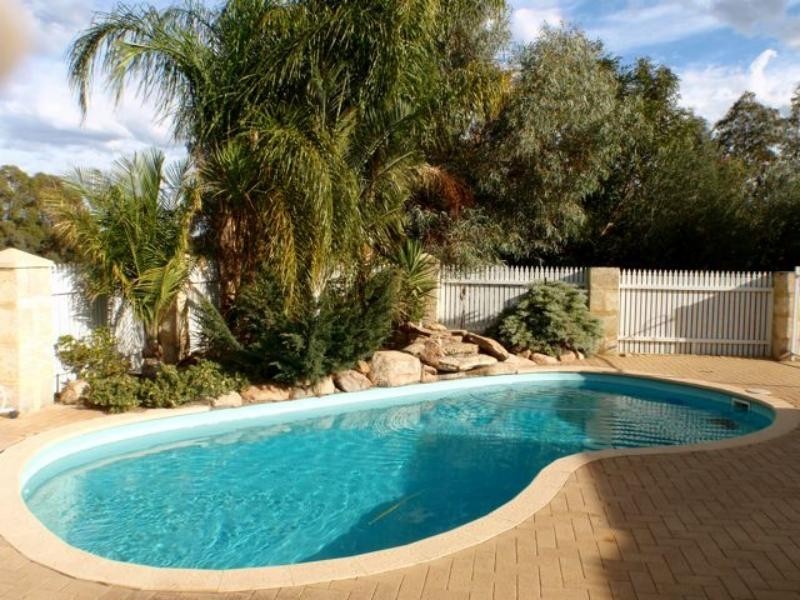 Bullsbrook WA 6084