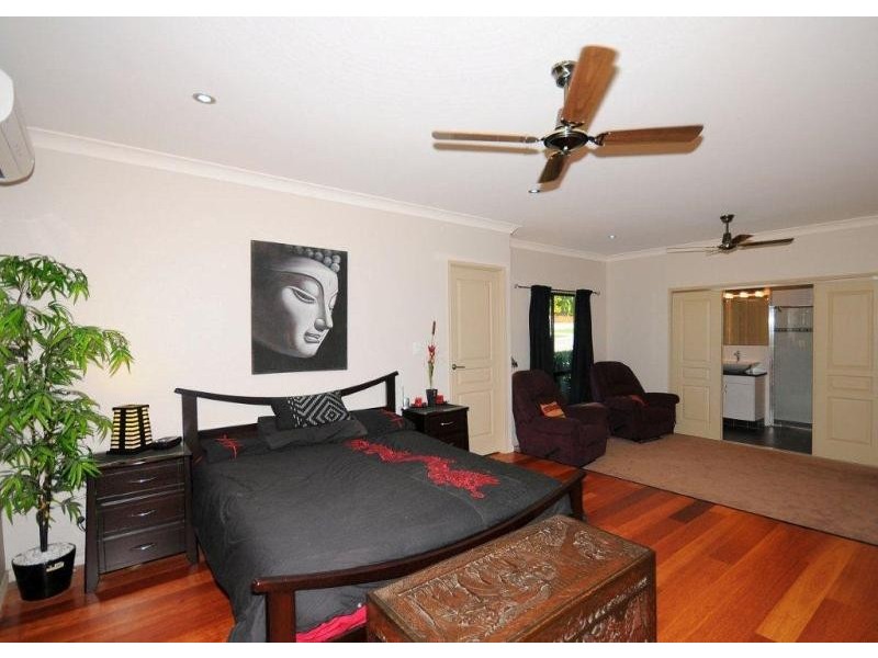 6 Chiquita Ct, Dundowran Beach QLD 4655