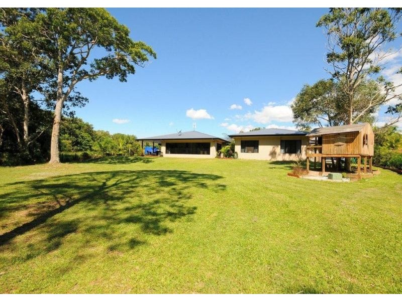 6 Chiquita Ct, Dundowran Beach QLD 4655