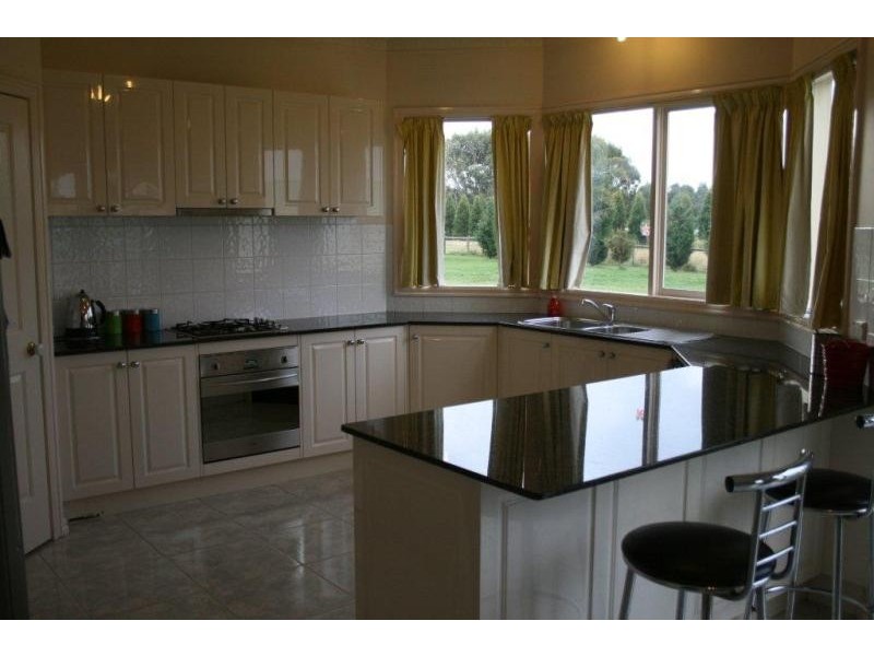 140 The Panorama -, Mickleham VIC 3064