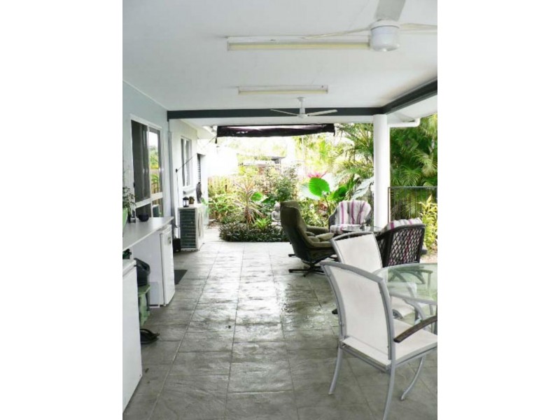 41 Howitson Dr, Balgal Beach QLD 4816