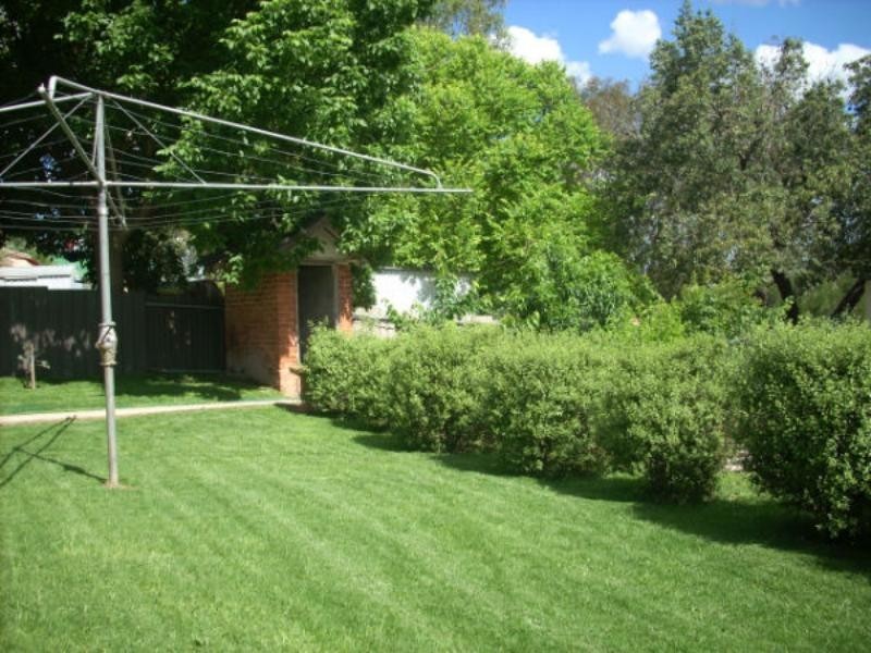 11 Gaskill St, Canowindra NSW 2804