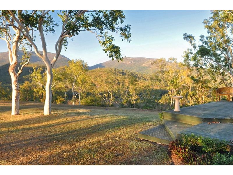 4 Hancock Rd, Alligator Creek QLD 4816