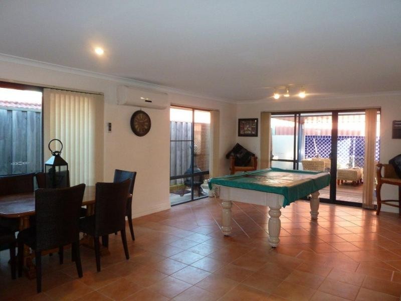 26 Goldfinch Loop, Woodvale WA 6026