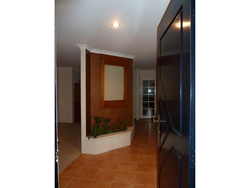 26 Goldfinch Loop, Woodvale WA 6026