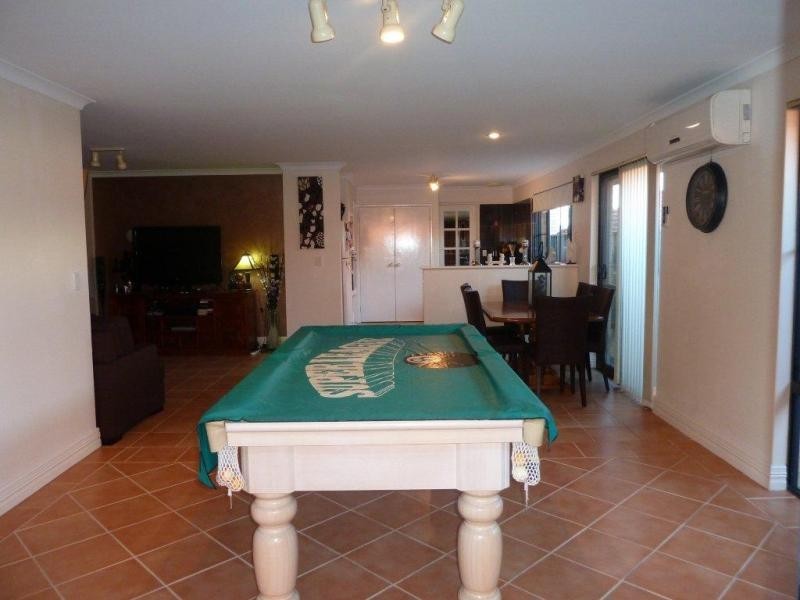 26 Goldfinch Loop, Woodvale WA 6026