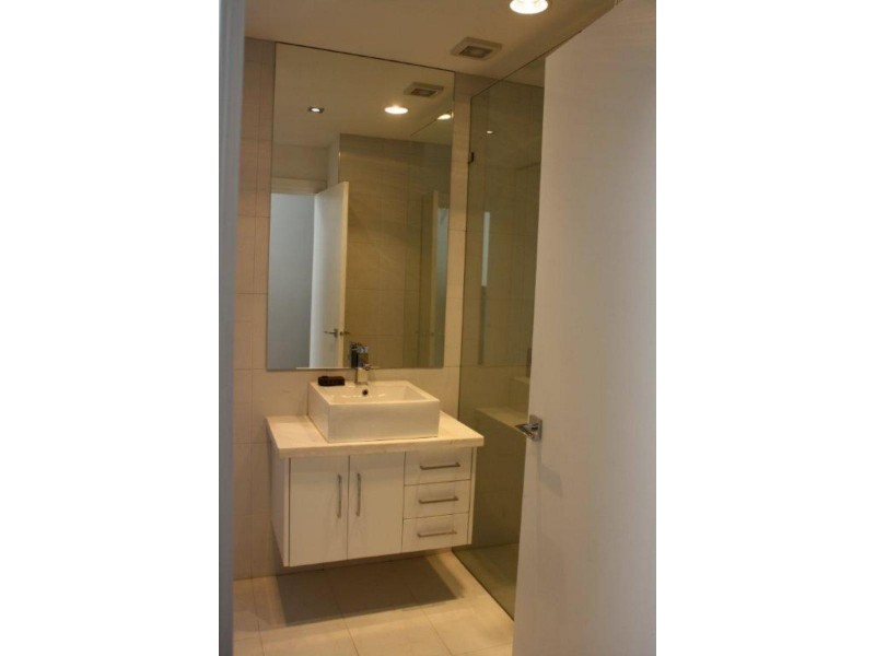 30 Claude St, Northcote VIC 3070