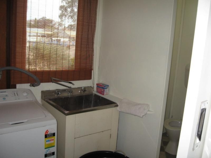 29 Seimons Ave, Corrigin WA 6375