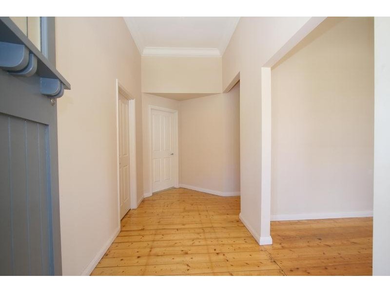 10 Davis Ave, Nhill VIC 3418