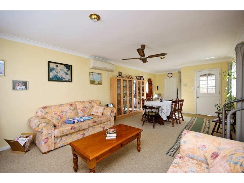13 Houston St, Gymea NSW 2227