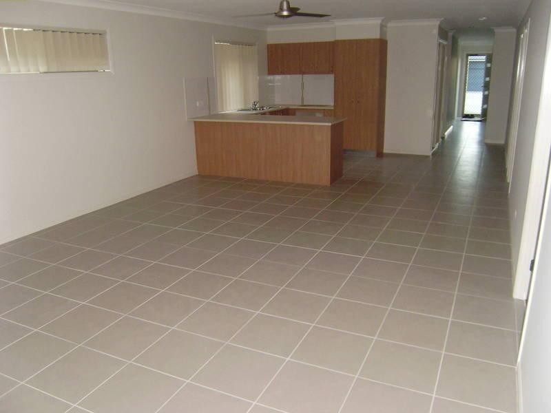 51 Lindeman St, Springfield Lakes QLD 4300