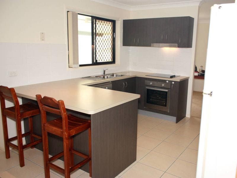 4 Starlight  Ct, Springfield QLD 4300