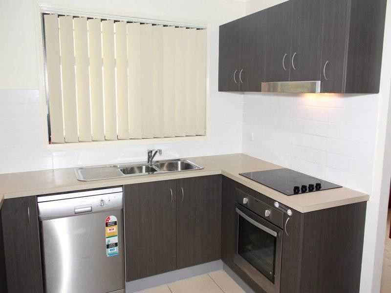 4 Starlight  Ct, Springfield QLD 4300