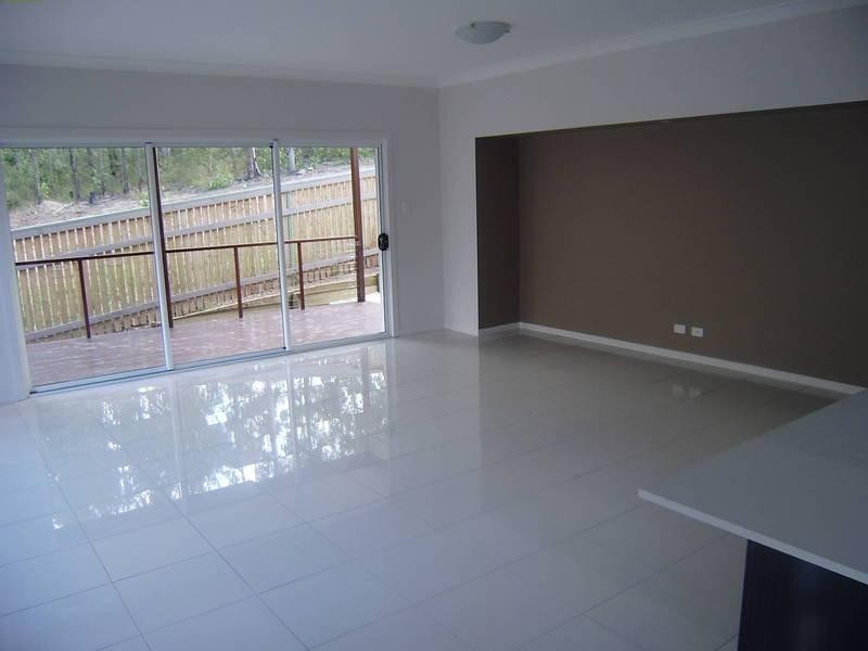 53 Lindeman  St, Springfield Lakes QLD 4300