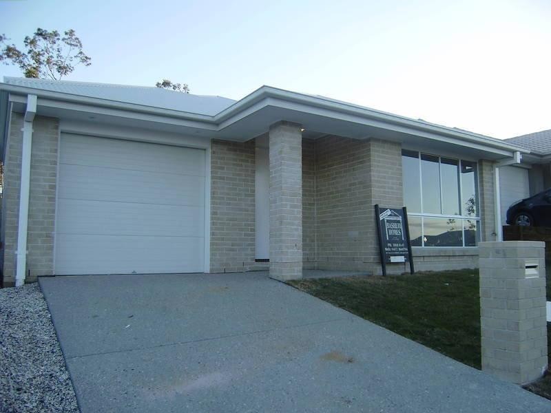 47 Lindeman  St, Springfield Lakes QLD 4300