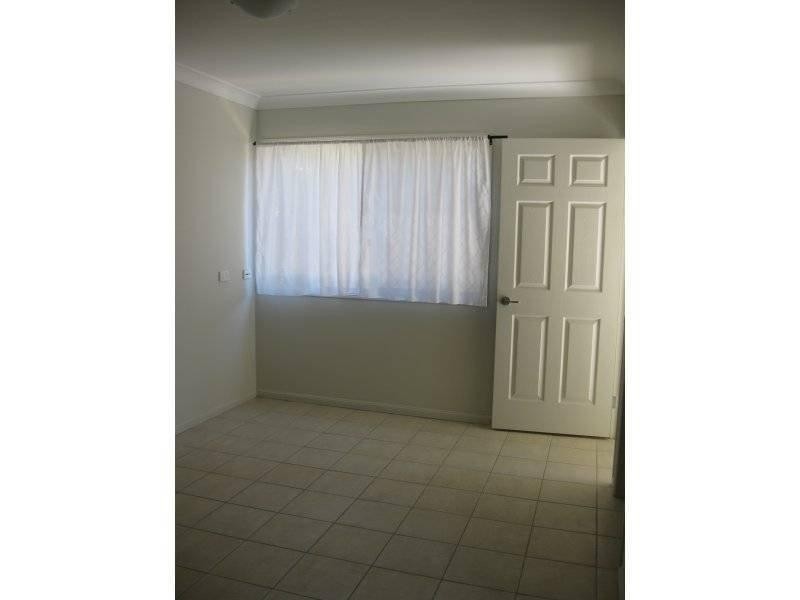 59 Mary  St, Kingston QLD 4114