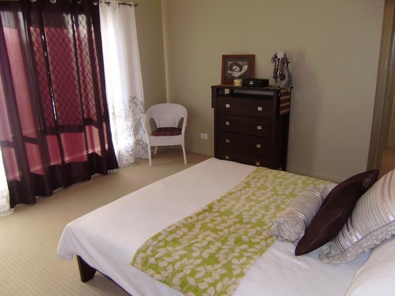 15 Greenview Ct, Springfield QLD 4300