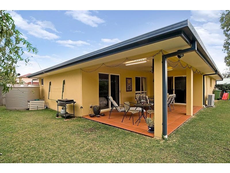 15 Jupiter St, Springfield Lakes QLD 4300
