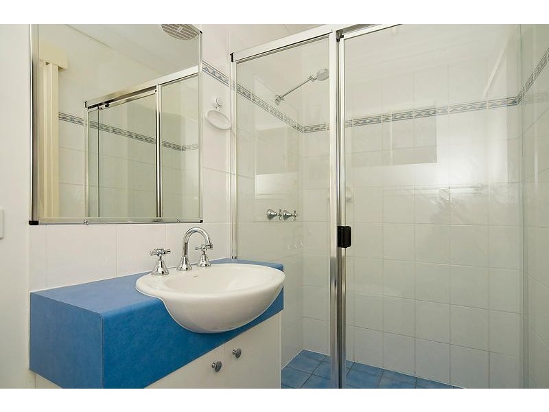 15 Jupiter St, Springfield Lakes QLD 4300