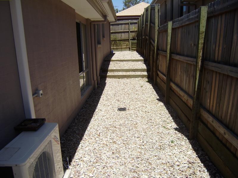 12 Escarpment Dr, Springfield Lakes QLD 4300