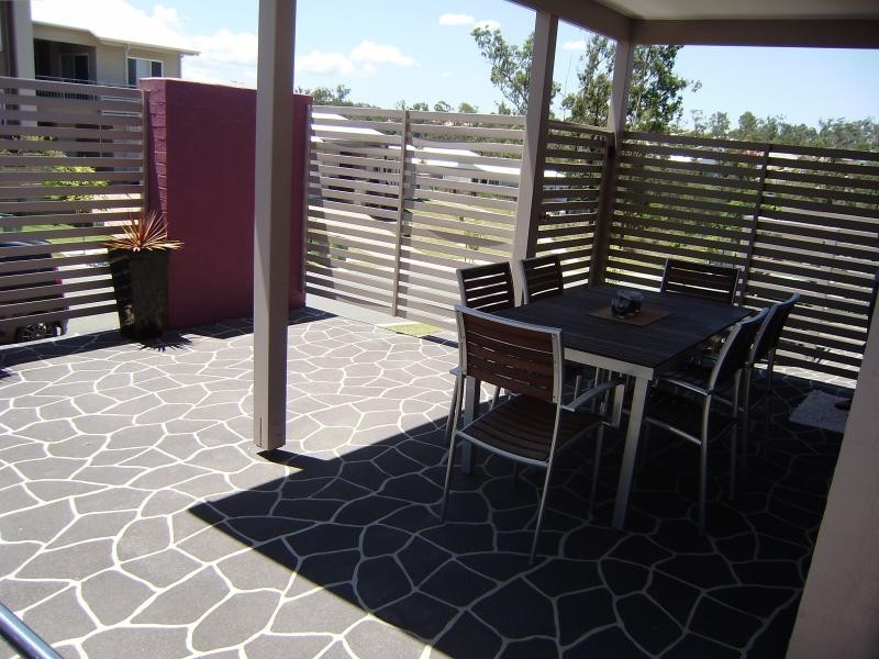 12 Escarpment Dr, Springfield Lakes QLD 4300