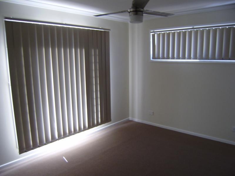 9 Emerald  Tce, Springfield Lakes QLD 4300
