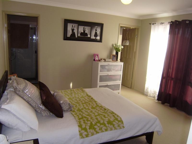 15 Greenview Ct, Springfield QLD 4300