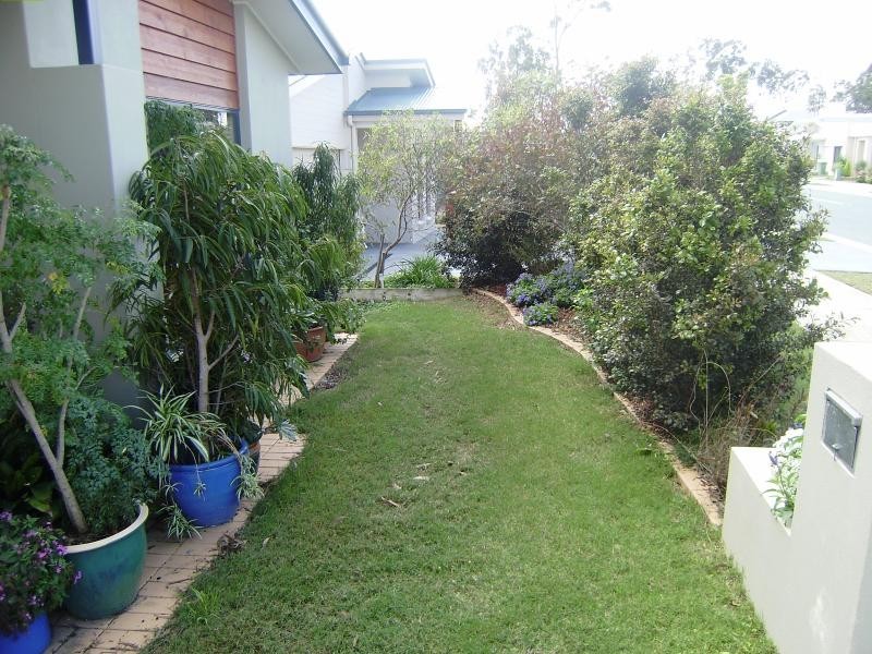 23 The Promenade -, Springfield Lakes QLD 4300