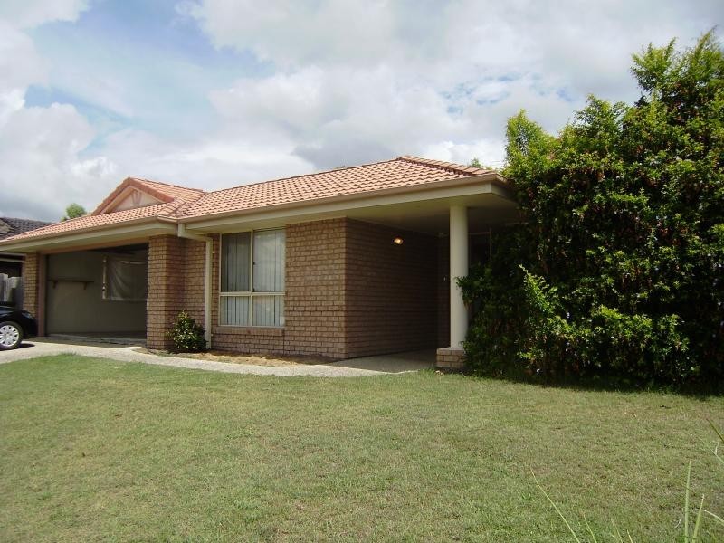 51 Central  St, Forest Lake QLD 4078