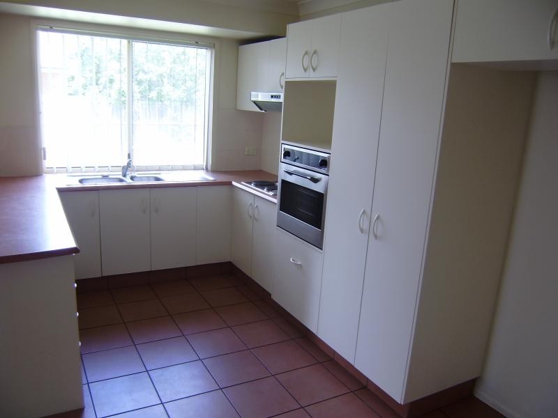 51 Central  St, Forest Lake QLD 4078