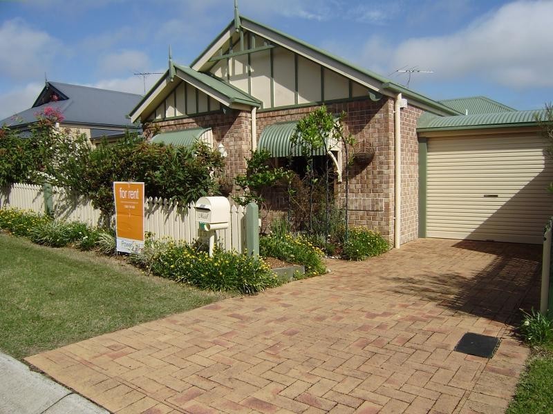 15 Jezabel Dr, Springfield Lakes QLD 4300