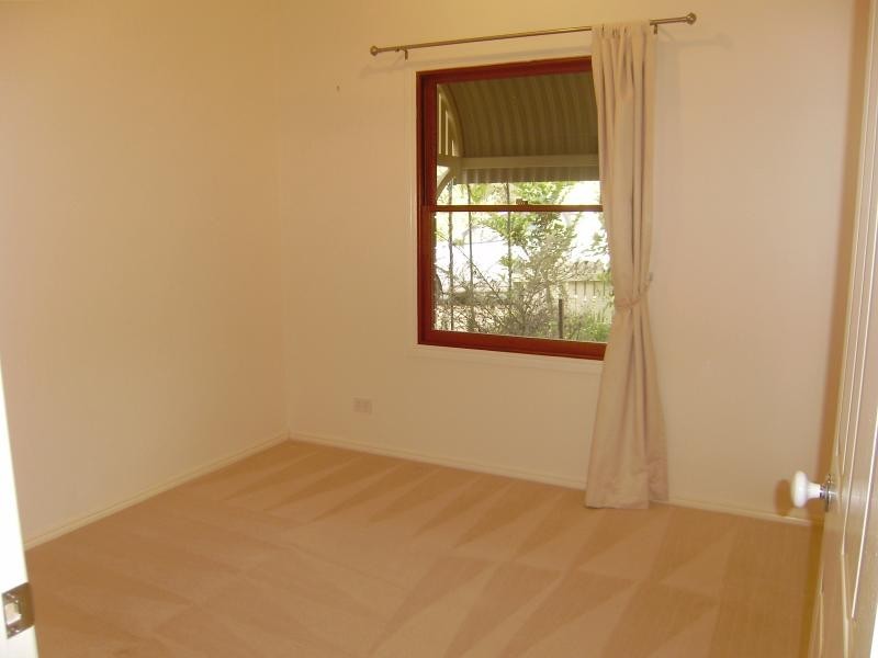 15 Jezabel Dr, Springfield Lakes QLD 4300